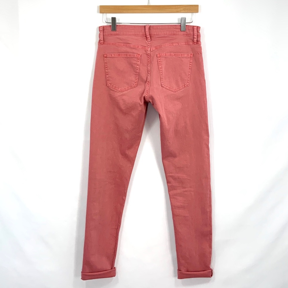 UNIQLO Size 28 Skinny Jeans Low Rise With Stretch Antique Coral A6